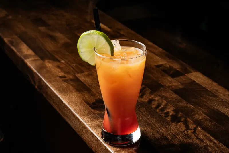 Happy Hour cocktails at The Foodie Club Tusayan AZ