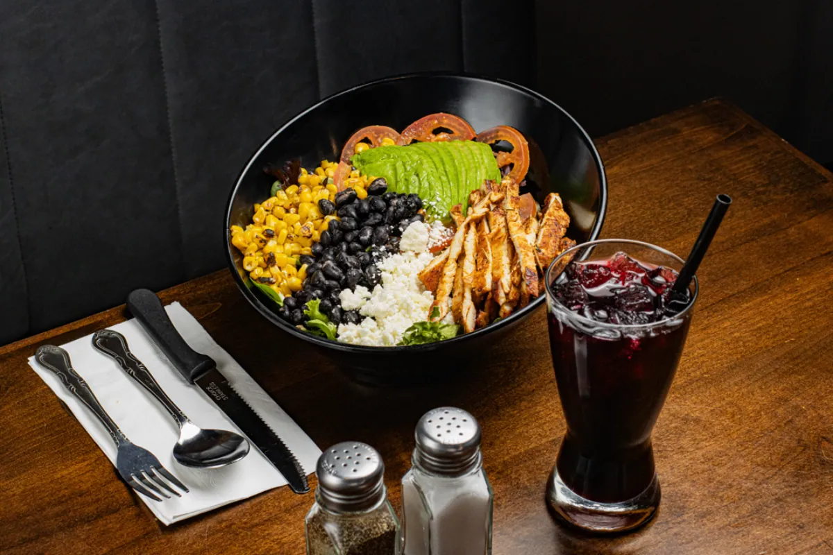 Southwest Salad vegetarian option at The Foodie Club Tusayan
