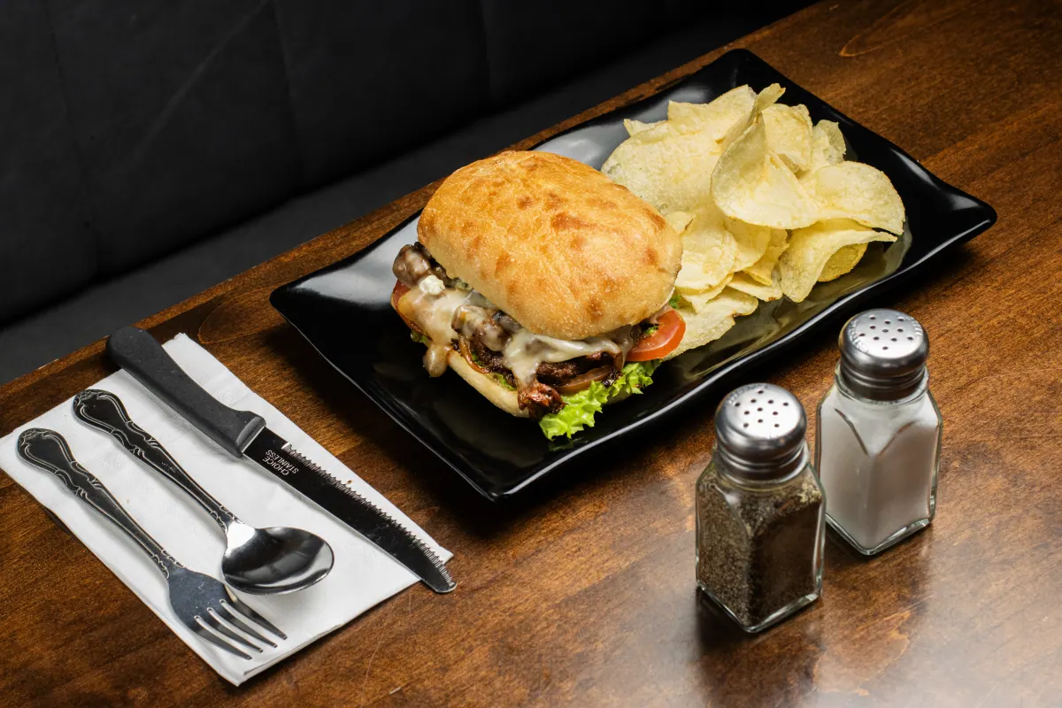 Steak Sandwich at The Foodie Club steakhouse in Tusayan AZ near Grand Canyon
